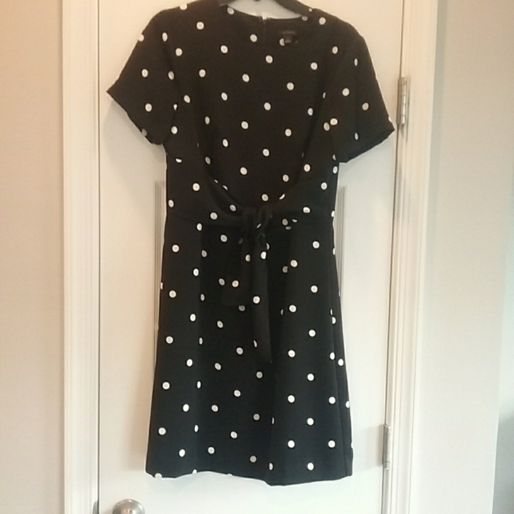 Ann Taylor front tie white dot dress